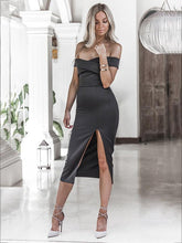 Vestido midi con hombros descubiertos y abertura lateral